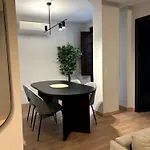 Ando Boutique Апартаменти