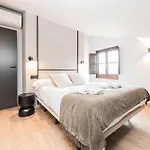 Ando Boutique Апартаменти Саламанка