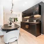 Ando Boutique * Саламанка