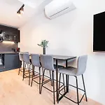 Ando Boutique Апартаменти Саламанка