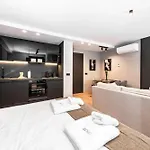 Апартаменти Ando Boutique