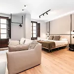 Ando Boutique * Саламанка